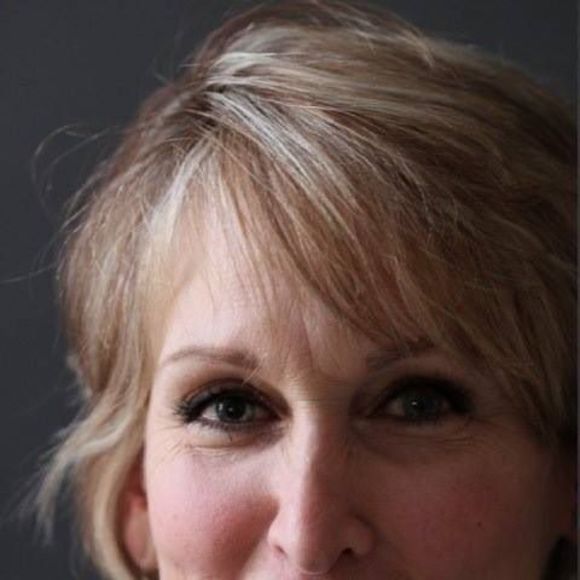 Meet your Posher, Jenna - Picture 1 of 1